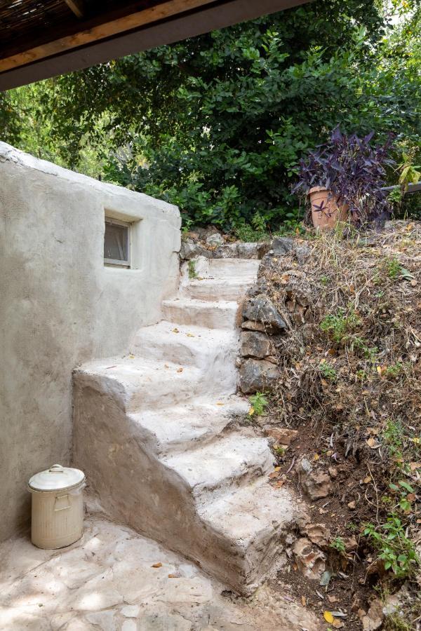 הבית בסמטת תל אביב Villa Rosh Pinna Bagian luar foto